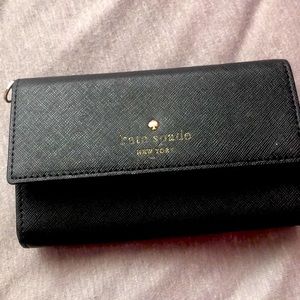Kate Spade Wallet - Fold out